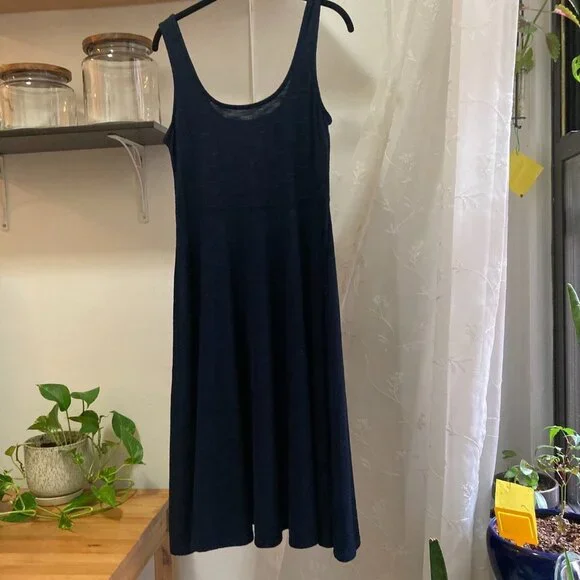 Sleeveless Fit & Flare Knit Midi Sundress - Navy L - Picture 4 of 5